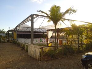 tenda calha lona cristal para casamento